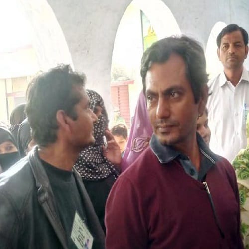 Nawazuddin Siddiqui who took a few minutes to cast votes photos
