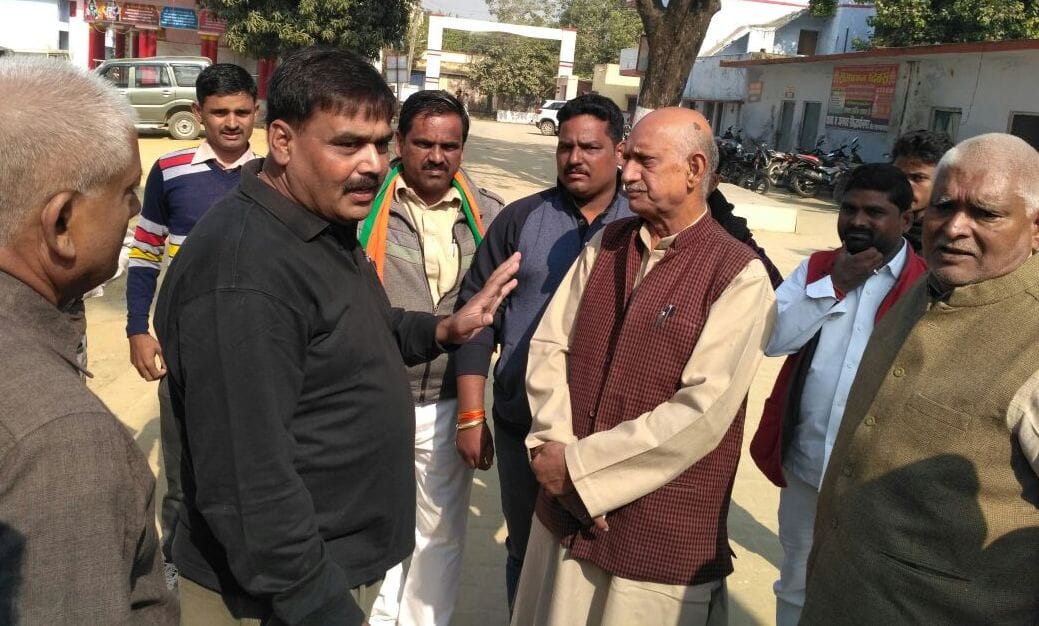 BJP leader's ruckus in police station, noises from police