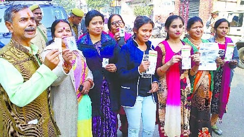 कड़ी सुरक्षा व्यवस्था के बीच 59.02 प्रतिशत हुआ मतदान