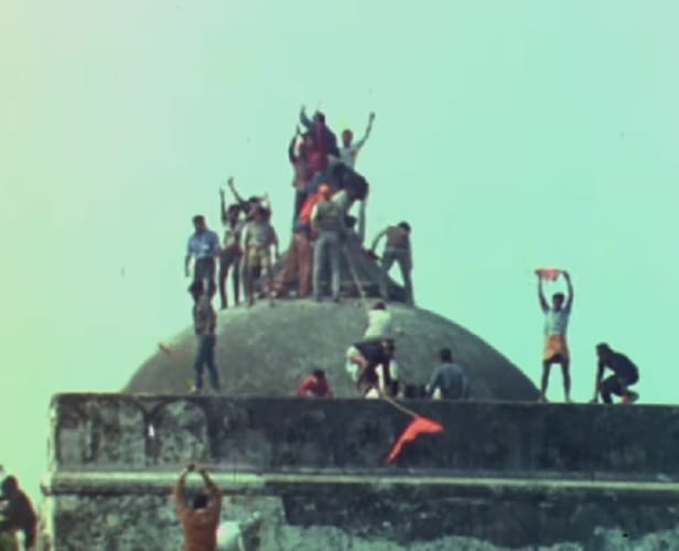 Game of Ayodhya Director wants LK Advani Mulayam Singh Yadav to watch the film 