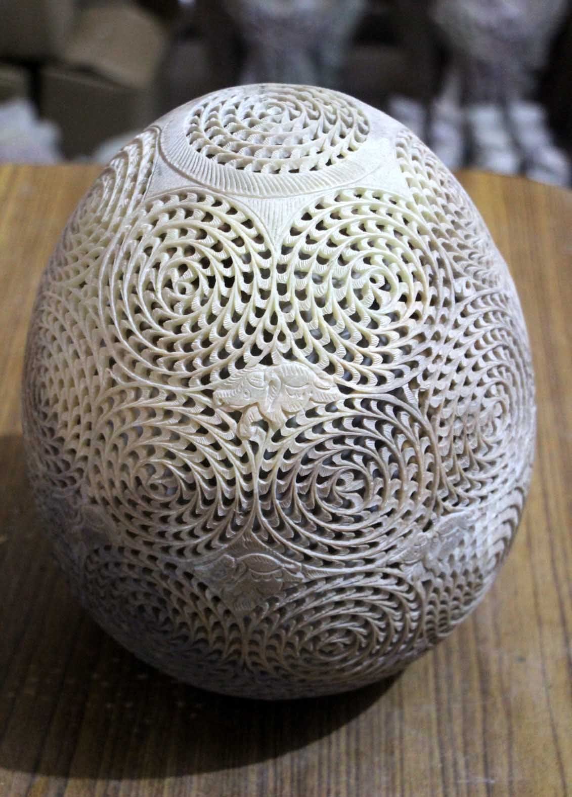 Banaras stone Craft famous in world