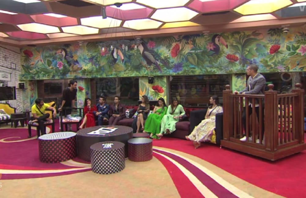 Bigg Boss 11 Contestant Hina Khan Accuse Makers Of Doing Partiality