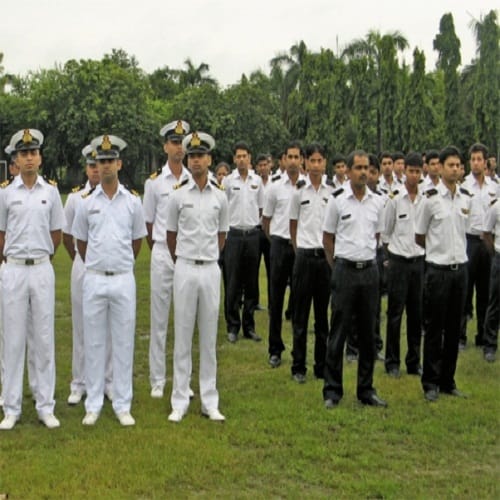 vacancy in Indira Gandhi National Flight Academy for Assistant post, recruitment on contract basis