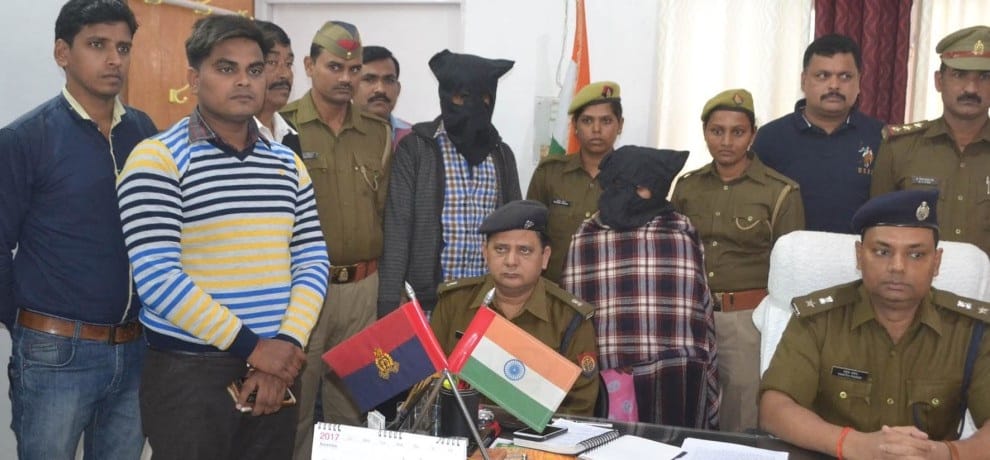 woman and her lover killed husband for illicit relation in kushinagar 
