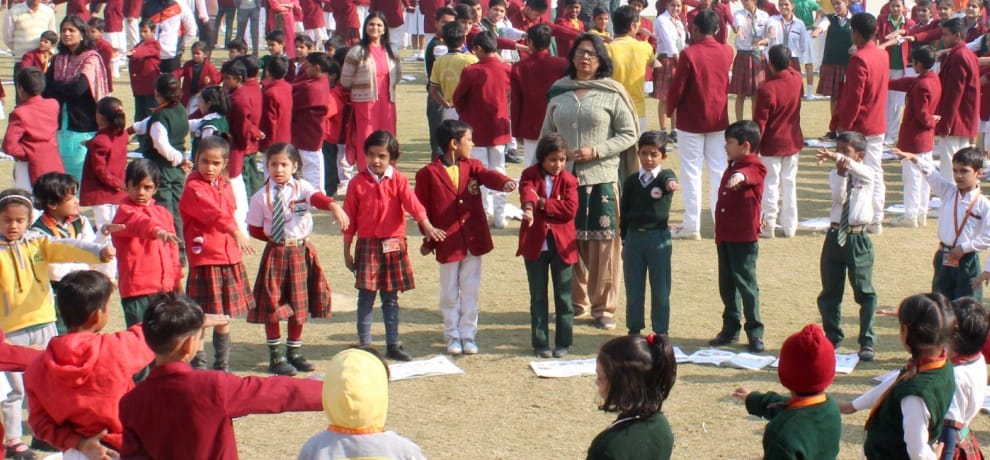 books distributed at yadu public school