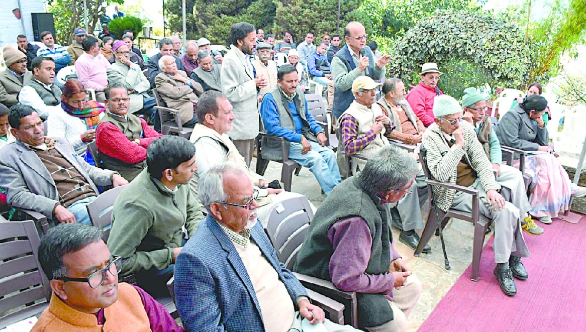 Drunken businessmen must deal strictly with them: Chauhan