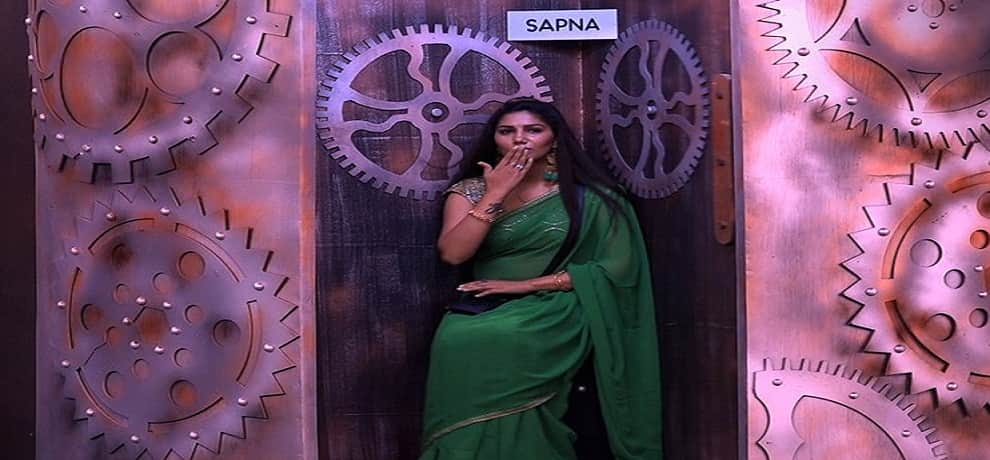 sapna chaudhary revealed her personal life in bigg boss house