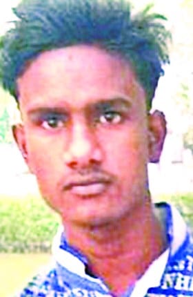 ट्रक से कुचलकर छात्र की मौत