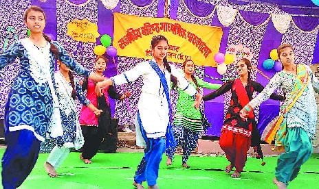 कंडाघाट विद्यालय के मेधावी नवाजे