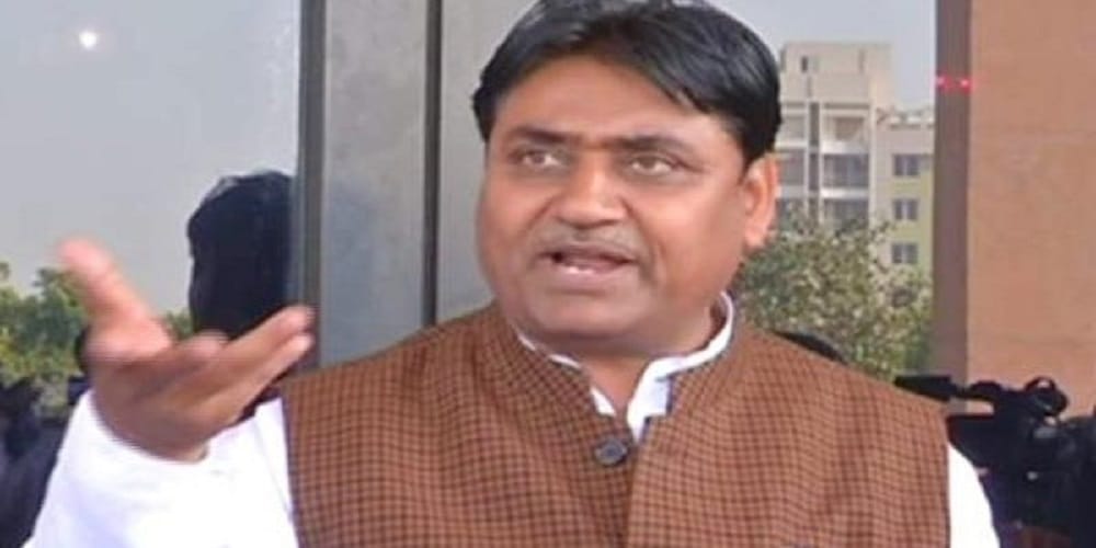 congress mla put corruption allegations on cmho in nursing recruitment 