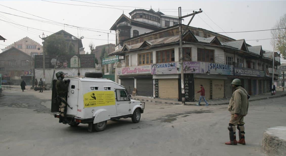 pictures of separatists's shutdown in kashmir 
