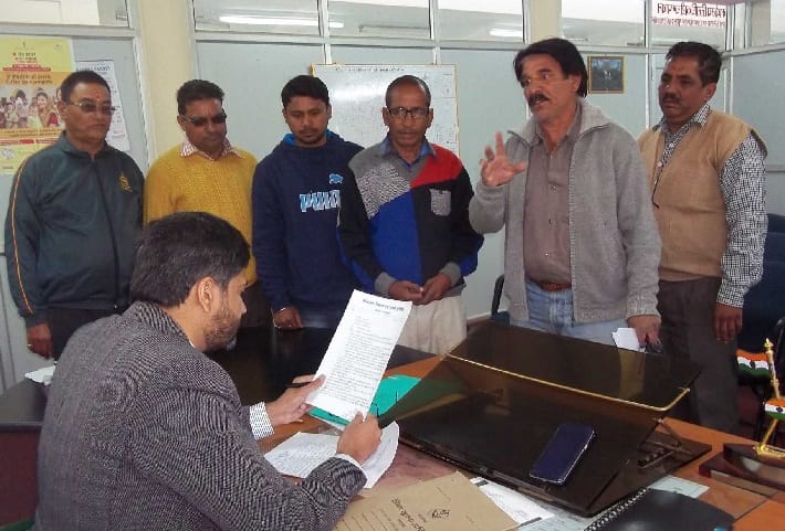 Demonstration of citizens in the collectorate