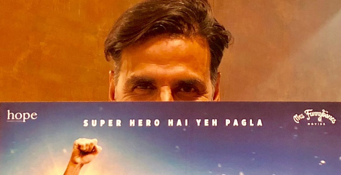 Akshay Kumar shares Padman poster, full Poster Will Be Out Tomorrow