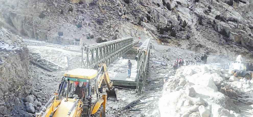 Himachal Kinnaur india making a road to indo china border in tribal area