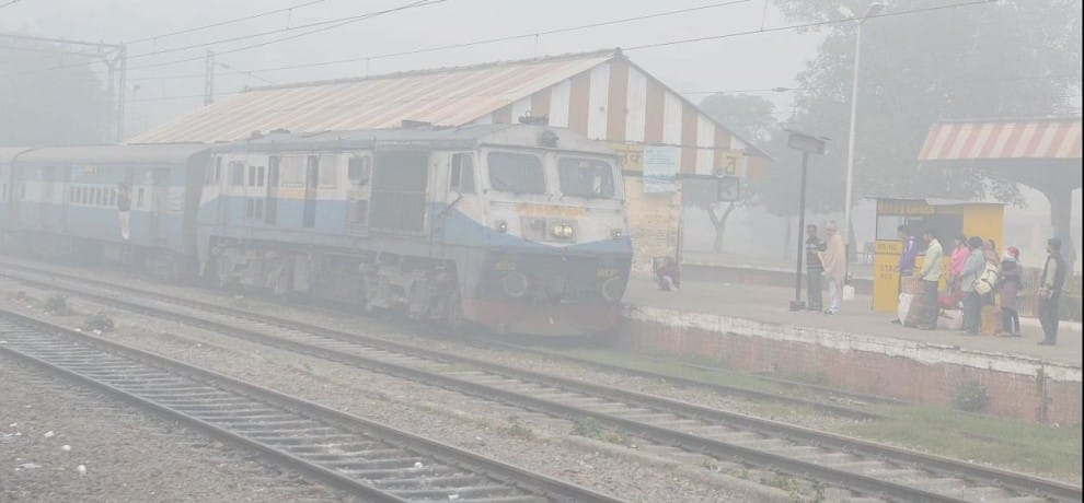 janta and varanasi - bareilly express to be cancelled due to fog till 13 february