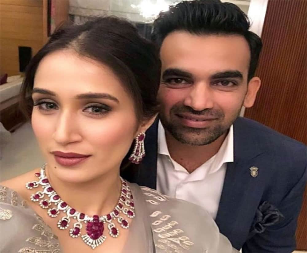 zaheer khan wife sagarika ghatge reveals her favourite crickter is rahul dravid 