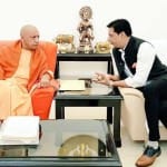 madhur bhandarkar meets chief minister yogi adityanath.