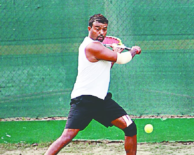 Aditya Khanna defeats Parmarth Lingam