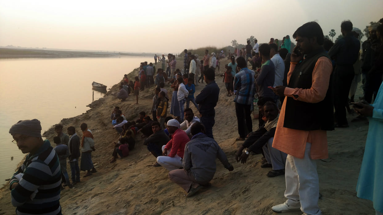 सरयू नदी में दूसरे दिन मिला डूबे युवक का शव
