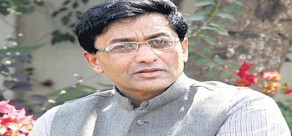 Dr Ajoy Kumar said on film padmavati controvery threatening film artists tarnish India image