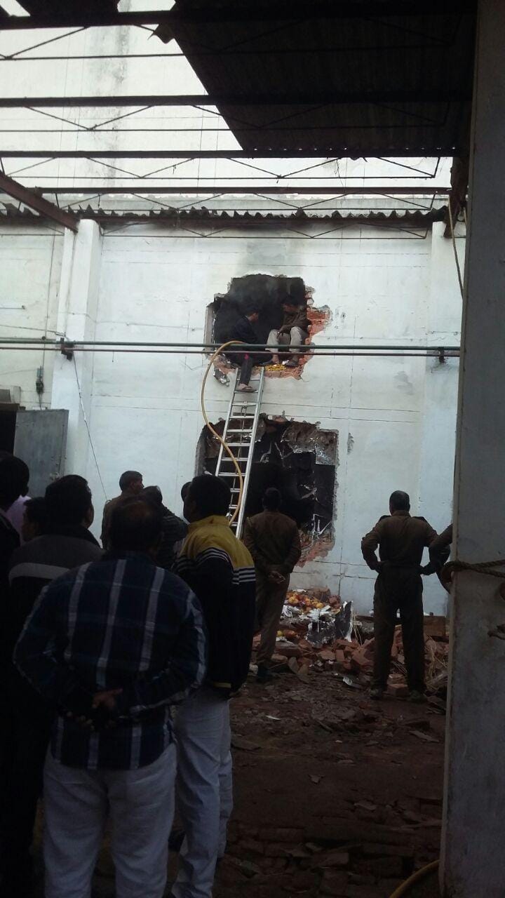 fire in a cold storage in aishbagh in Lucknow.