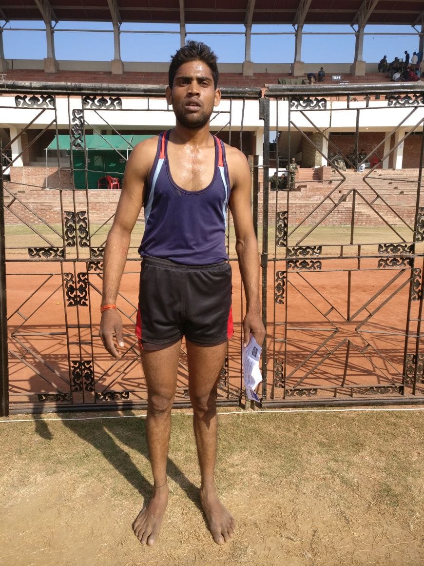 aligarh boy complete fastest race in agra army rally