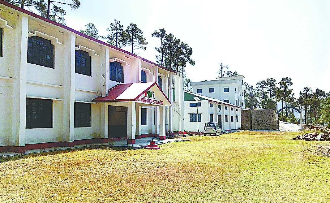 Two trades and 19 students in three crore building