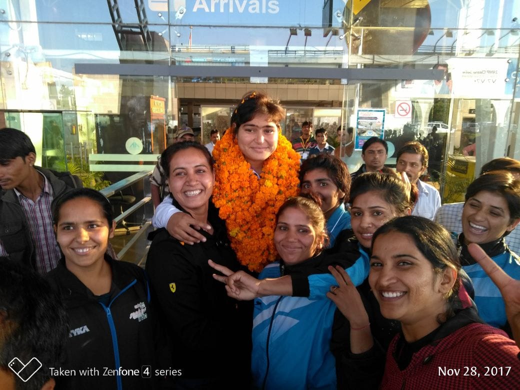 people welcome asian championship kabaddi team member in jaipur