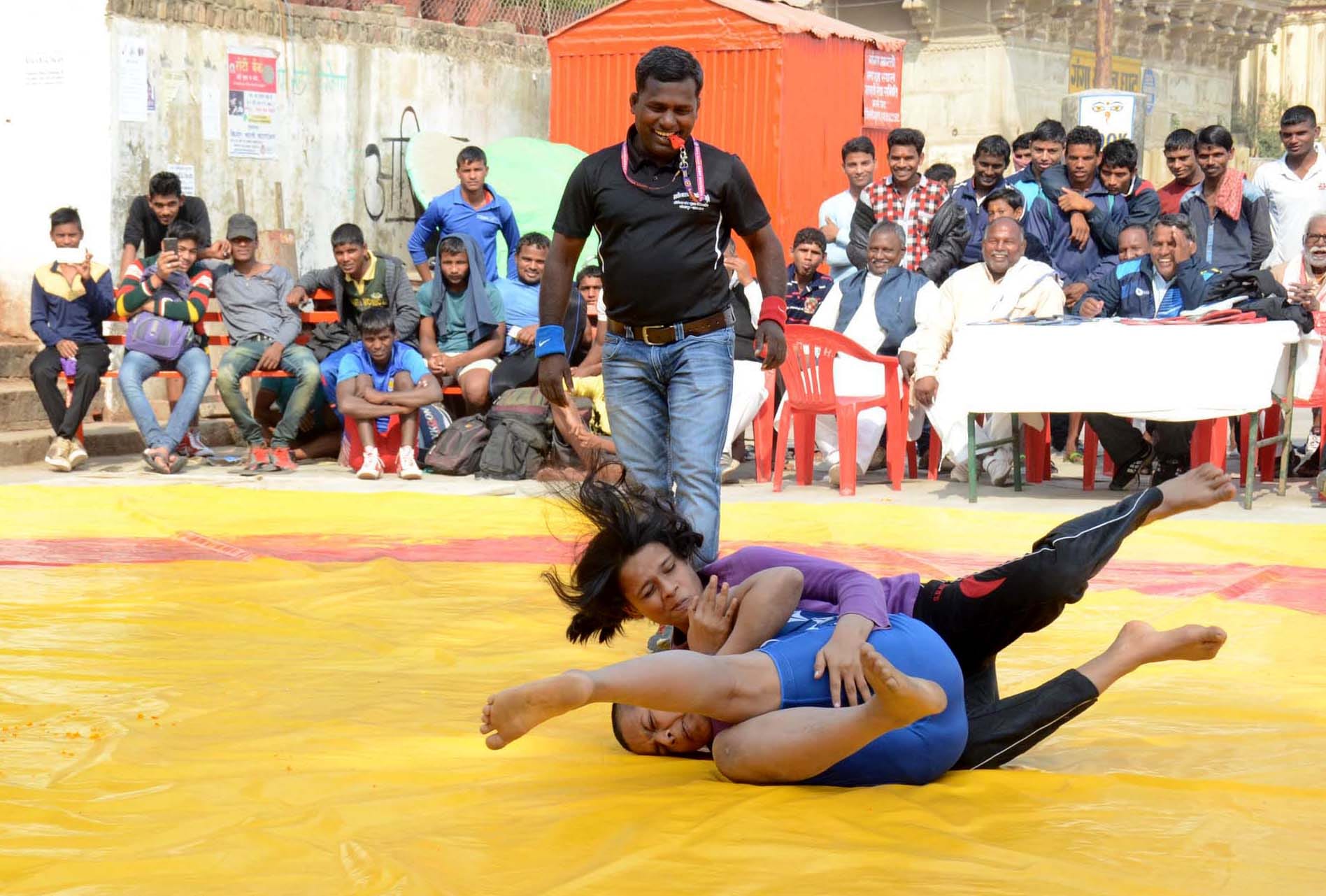 women wrestling in varanasi first day