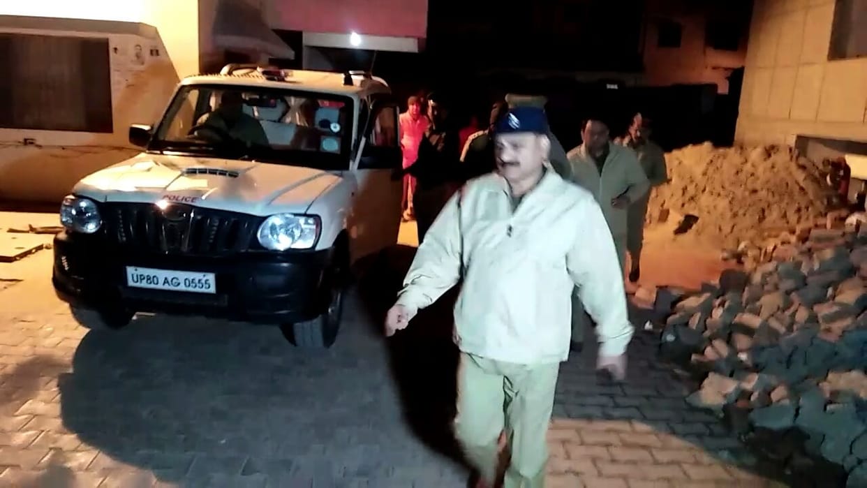 father arrested in agra for raping daughter
