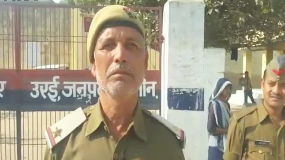 Jalaun Police release a herd of donkeys from district jail