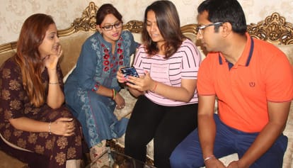 Mayor candidates busy her family after body election 