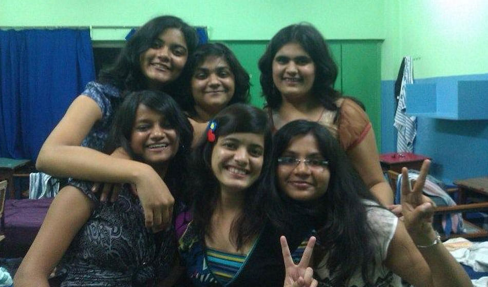 btech student shubhi agrawal commits suicide in her rented flat in ghaziabad, no suicide note found