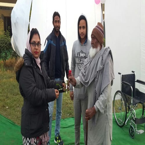 Bridegroom king cast vote with wife different enthusiasm showing in the elderly photos