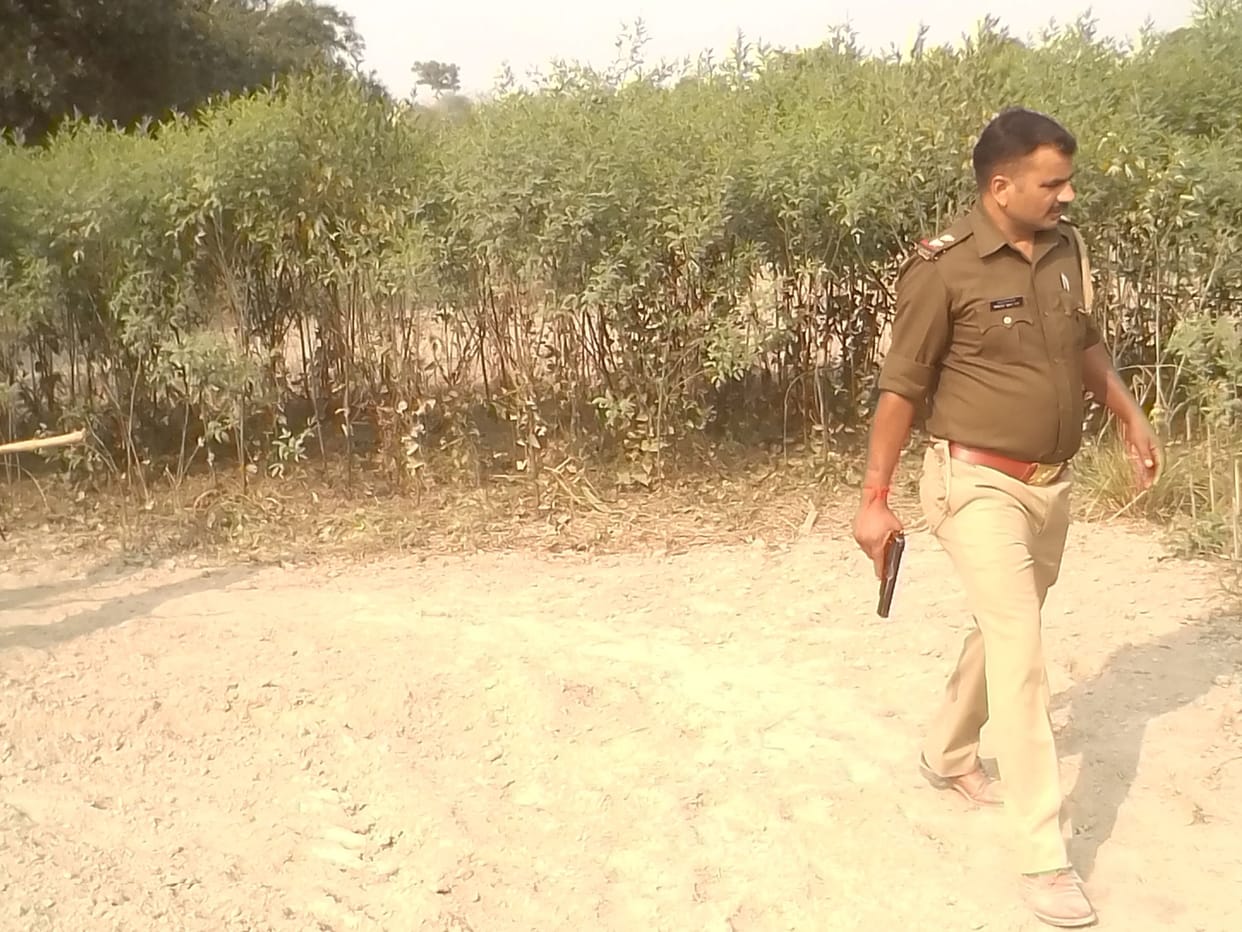 दंपति को गोलियों से भूनने वालों पर केस दर्ज