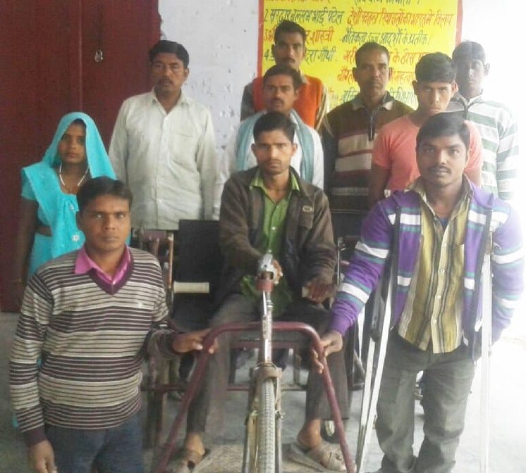 दिव्यांगों ने की पेंशन बढ़ाए जाने की मांग