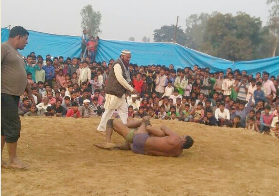 पहलवानों ने दिखाए दांवपेंच