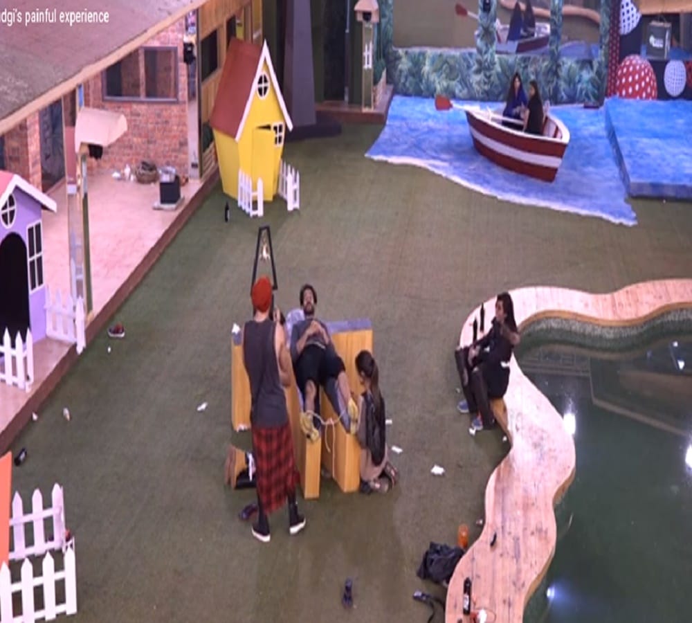 hiten was waxed by the hina khan team in luxury budget task 