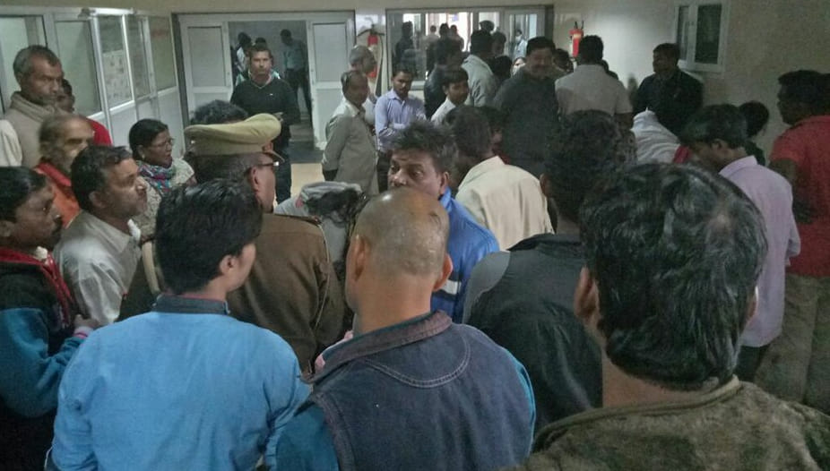 Father and son brutaly murder at kanpur
