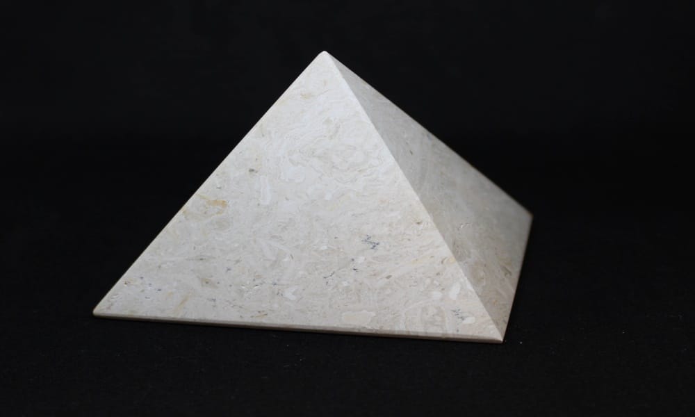 according to vastu keep these yantra at home for avoid problem