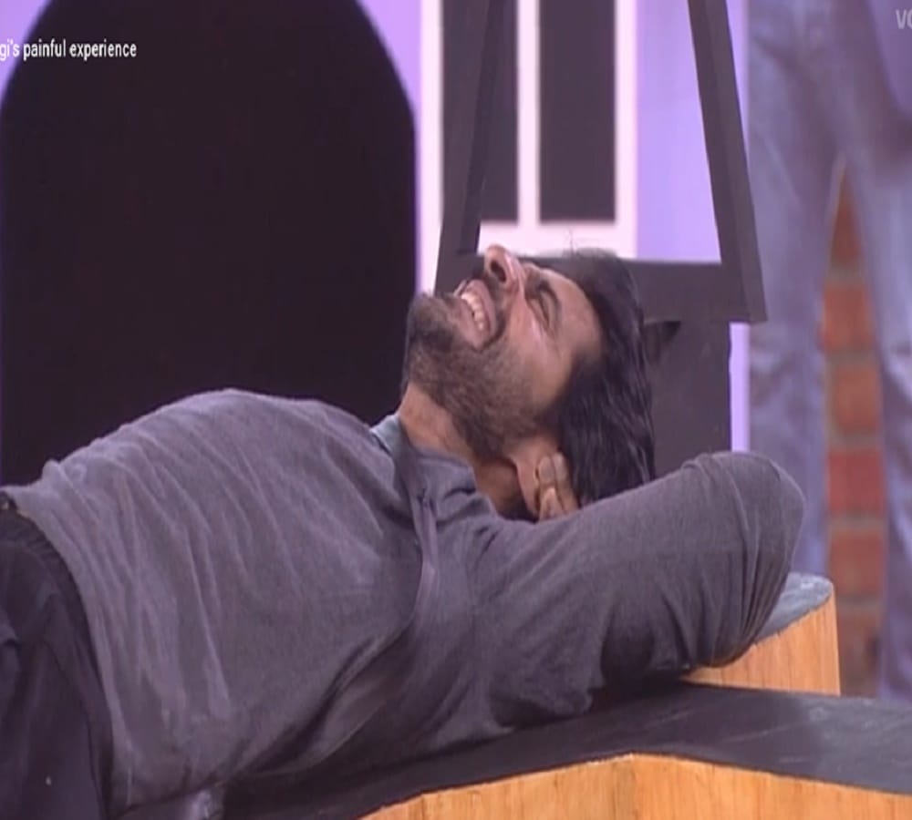 hiten was waxed by the hina khan team in luxury budget task 
