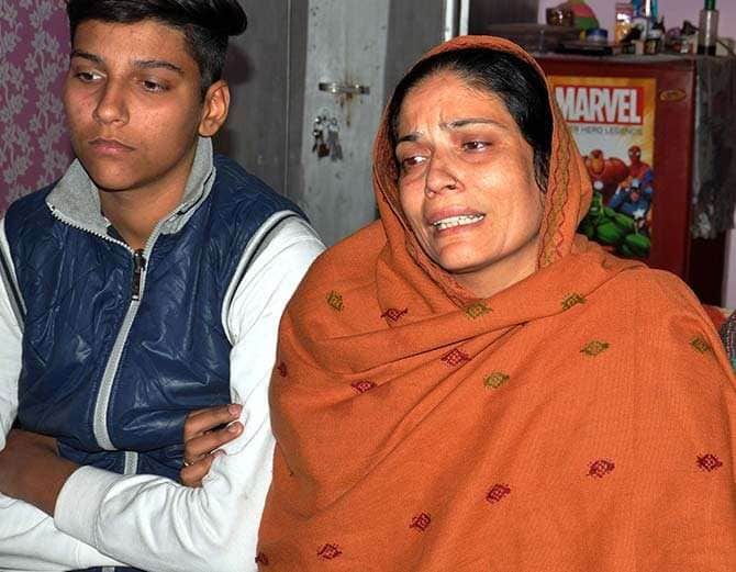 indian army soldier chandrabhan died in bsf camp at kashmir