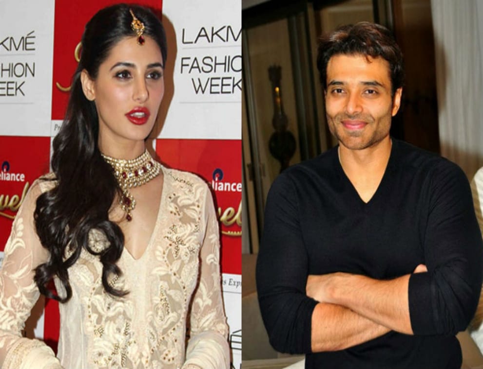 once agagin nargis fakhri and uday chopra part away video viral