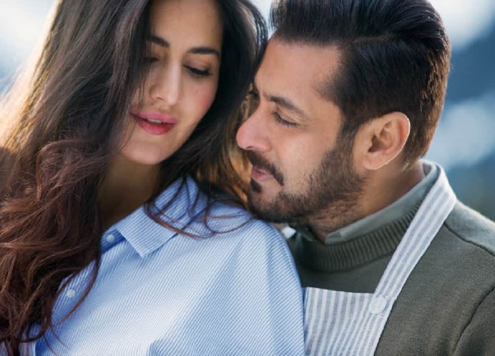tiger zinda hai emoji, salman khan asks Swag Se Swagat nahin karoge