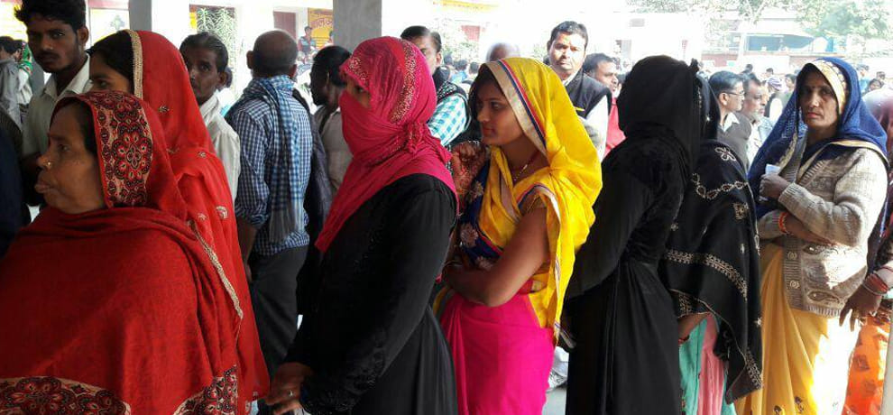 see up nikay chunav voting in pictures