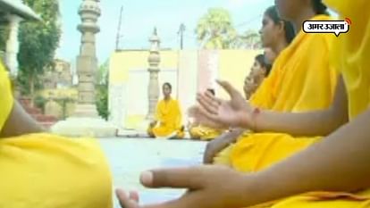 Non-Brahmin girls are studying vedas in varanasi 