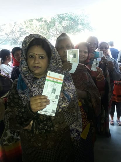 voting in etah and firozabad for municipal poll