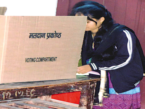 Broken record, 71.24 percent polling in district