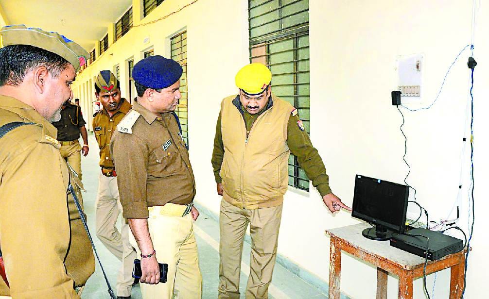 CCTV cameras closed in strong rooms