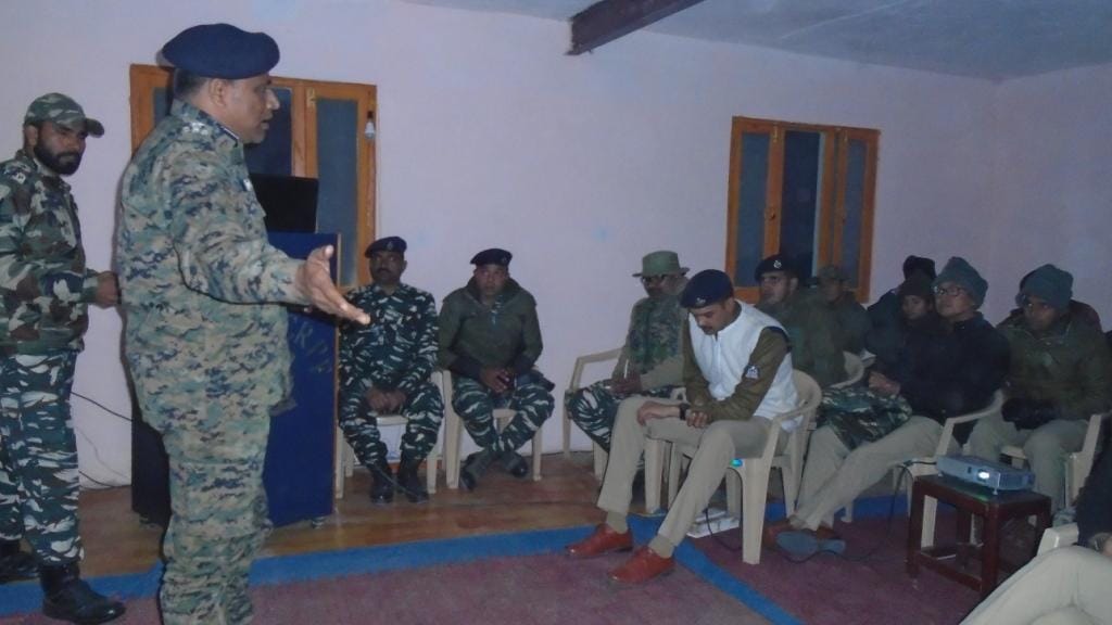 ips trainees have undergone attachment training in kashmir